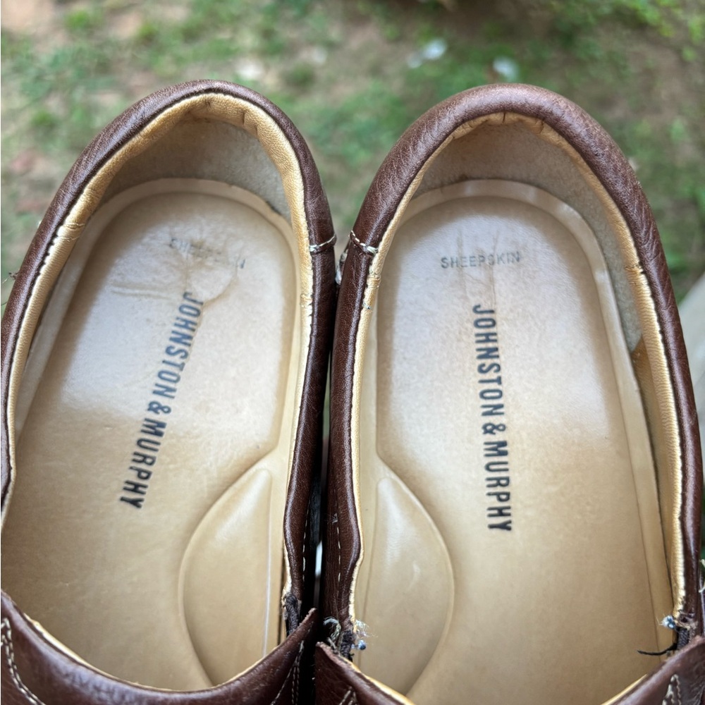 Johnston & Murphy Rich Brown Leather Slip-Ons - Picture 15 of 16